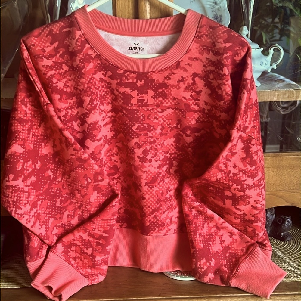 NWT Under Armour Women’s Rival Fleece Camouflage Crew Sweatshirt